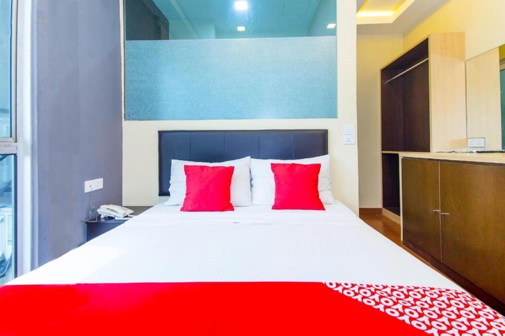 Oyo 90429 Hotel Narasindo Kuala Lumpur Extérieur photo