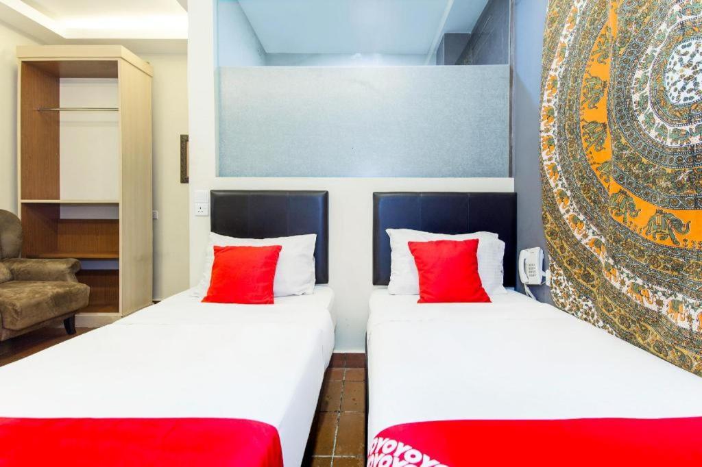 Oyo 90429 Hotel Narasindo Kuala Lumpur Extérieur photo